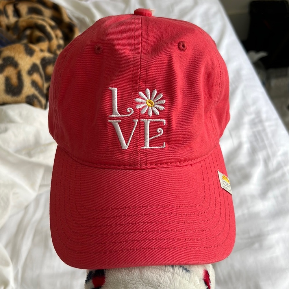 C&C California Adjustable “LOVE” hat 🧢♥️ NWT